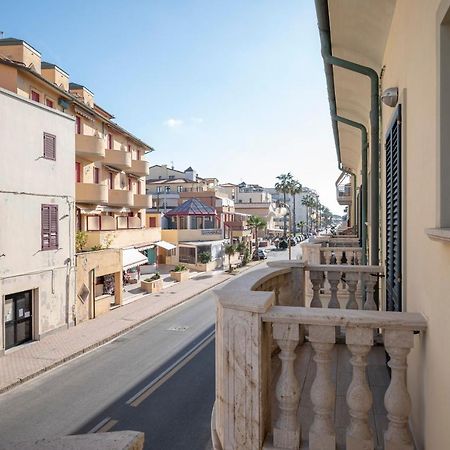 Appartamento Trilocale a due passi dal centro e dal mare San Vincenzo Esterno foto